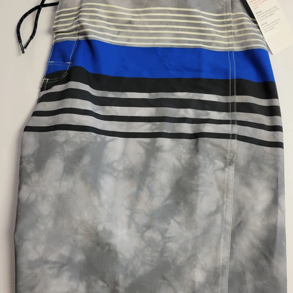 Old Navy Board Shorts Brand New Size 38